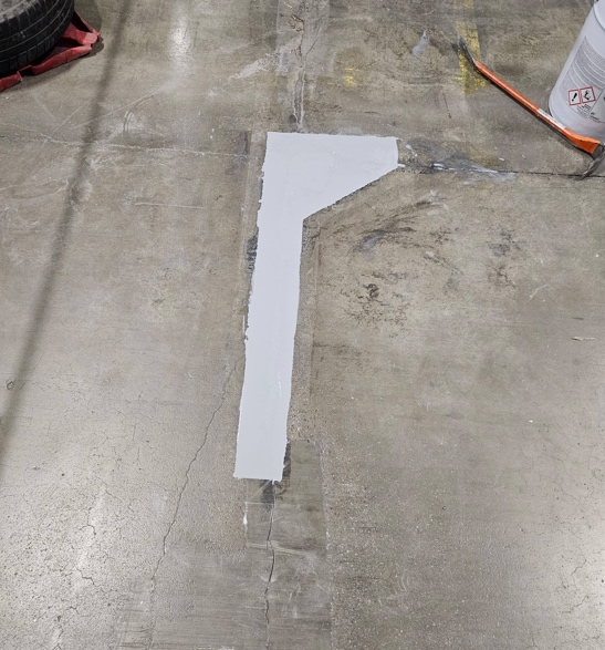 Repareret betonoverflade hos Skanlog under reparation