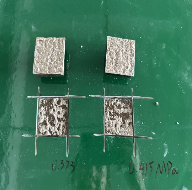 Essai d'adhérence époxy, 0,373 et 0,415 MPa